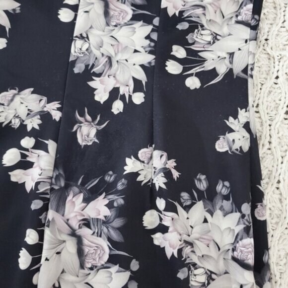 Lori M Collection Floral Shift Dress- Large - Picture 11 of 13